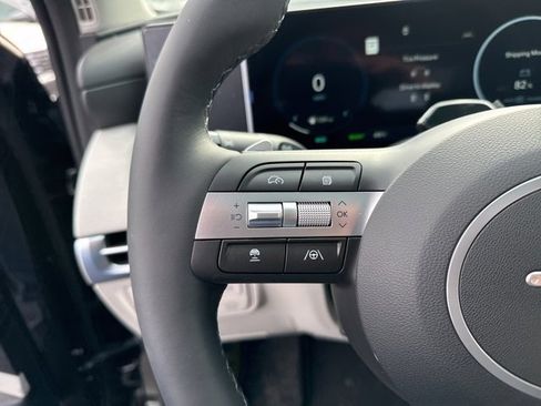 New 2025 Hyundai Tucson Limited image 25