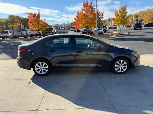 Used 2024 Toyota Corolla LE image 7