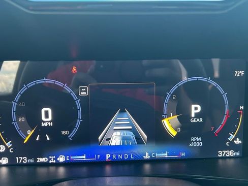 Used 2025 Chevrolet Colorado ZR2 w/ Technology Package image 18