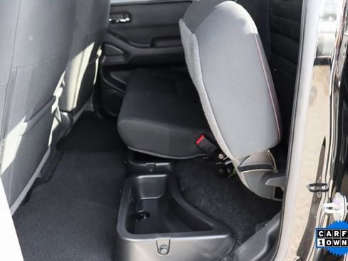 Used 2022 Nissan Frontier Pro-X image 28