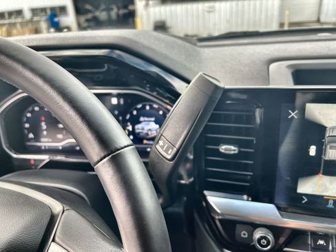 Certified 2022 Chevrolet Silverado 1500 LT w/ Safety Package image 15