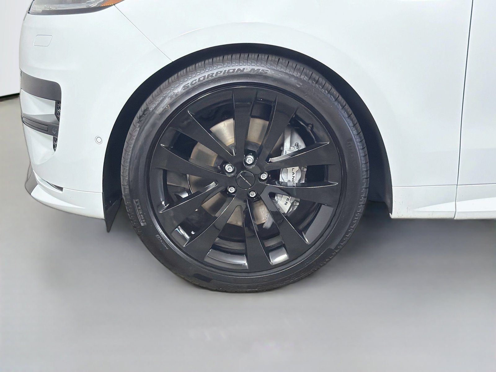 New 2026 Land Rover Range Rover Sport Dynamic SE AWD/4WD image 36