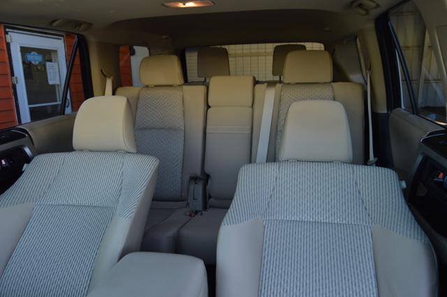 Used 2011 Toyota 4Runner SR5 AWD/4WD image 18
