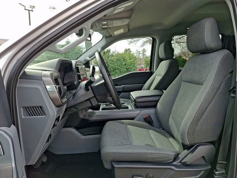 Used 2024 Ford F150 XLT w/ Mobile Office Package image 13