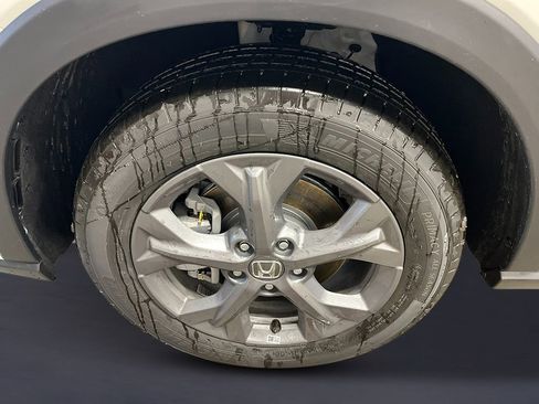 New 2026 Honda HR-V LX image 10