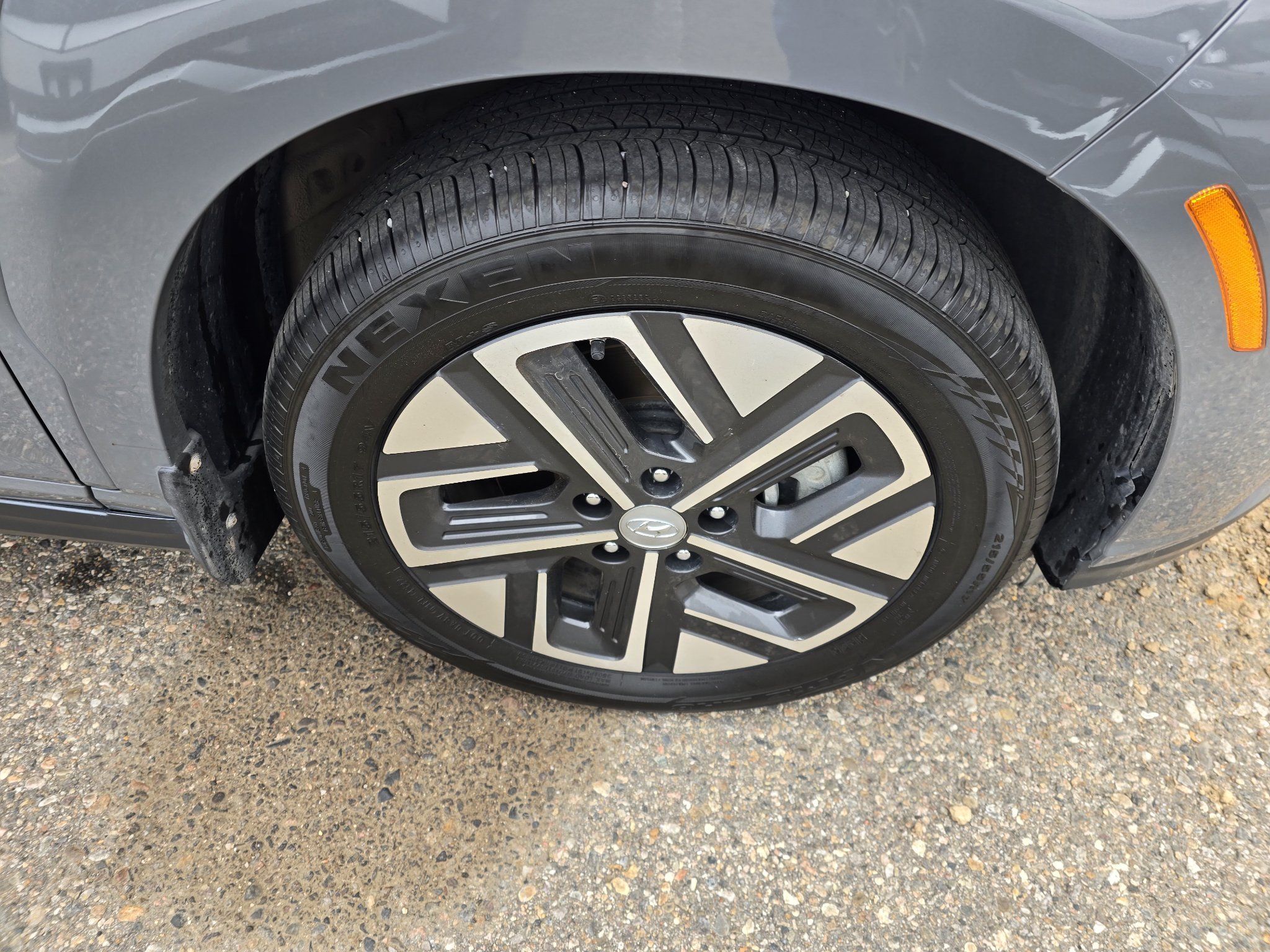 Used 2023 Hyundai Kona SE FWD image 10