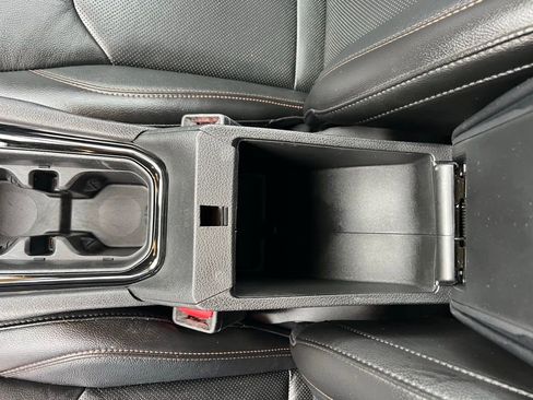 Used 2022 Jeep Compass Limited image 28