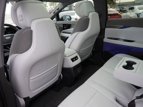 New 2026 Cadillac Optiq Luxury 1 image 9