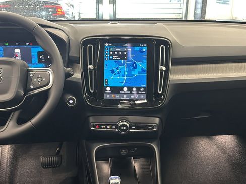 New 2026 Volvo XC40 B5 Plus w/ Climate Package image 11