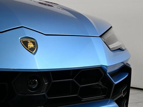 Used 2022 Lamborghini Urus image 48