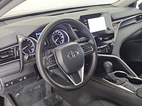 Used 2022 Toyota Camry LE FWD image 15