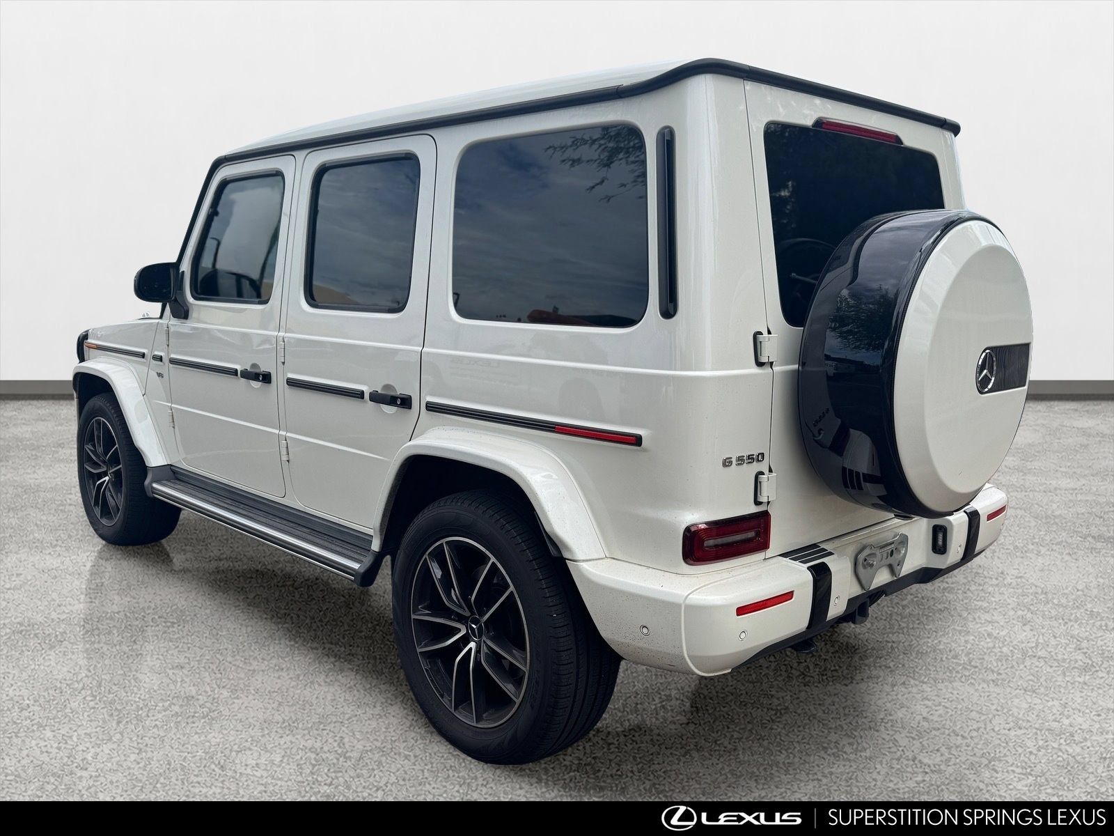 Used 2021 Mercedes-Benz G 550 image 4