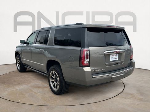 Used 2019 GMC Yukon XL Denali w/ Denali Ultimate Package image 8