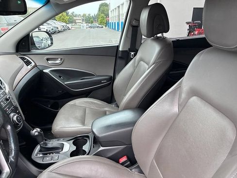 Used 2017 Hyundai Santa Fe AWD w/ Cargo Package image 29