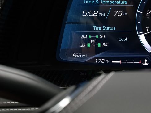 Used 2025 Chevrolet Corvette Z06 w/ Z07 Performance Package RWD image 19