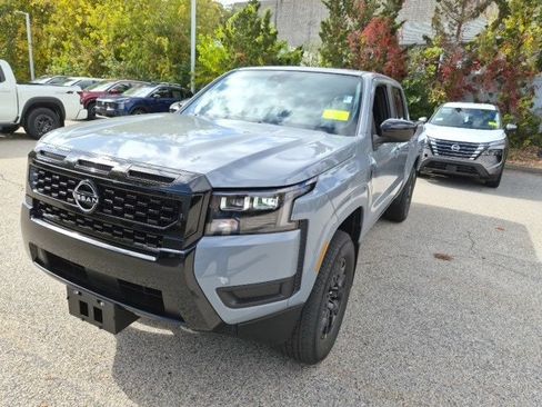 New 2026 Nissan Frontier SV w/ SV Convenience Package image 5