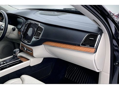 Used 2020 Volvo XC90 T6 Inscription image 24