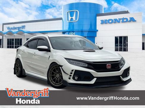 Certified 2018 Honda Civic Type R image 1