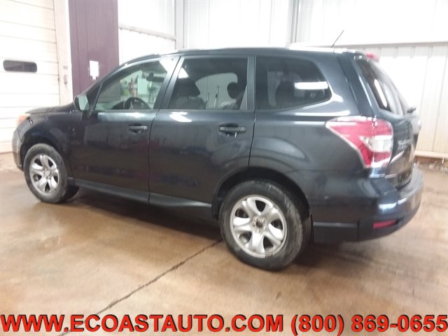 Used 2014 Subaru Forester 2.5i AWD/4WD image 2