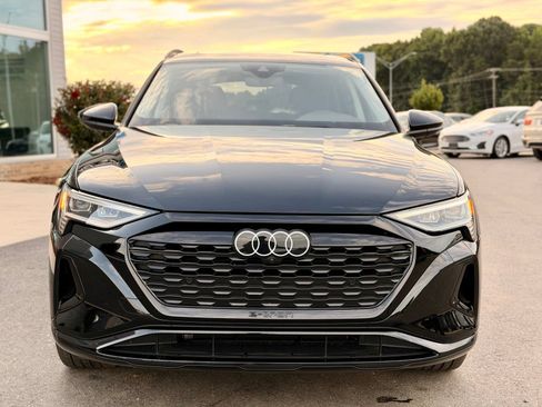 Used 2024 Audi Q8 e-tron Premium AWD/4WD image 5