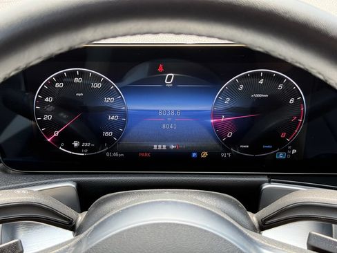 Certified 2025 Mercedes-Benz GLB 250 4MATIC image 19
