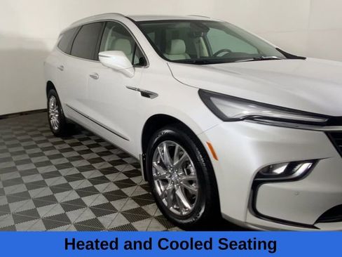 Certified 2022 Buick Enclave Premium w/ Surround and Sites Package image 5