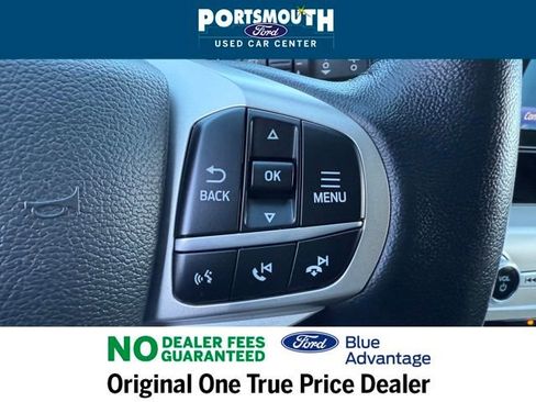 Certified 2022 Ford Explorer XLT w/ Equipment Group 202A image 23