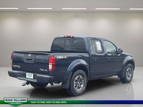 Used 2019 Nissan Frontier PRO-4X image 5