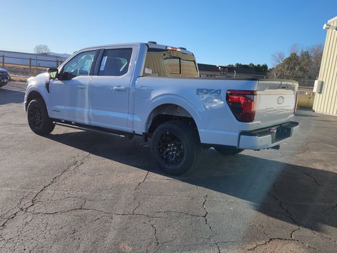 New 2025 Ford F150 XLT w/ Equipment Group 302A MID image 8