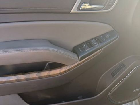 Used 2019 GMC Yukon XL Denali w/ Denali Ultimate Package image 9