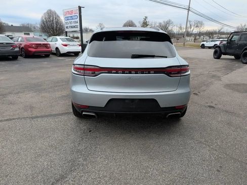 Used 2021 Porsche Macan w/ Premium Package AWD/4WD image 7
