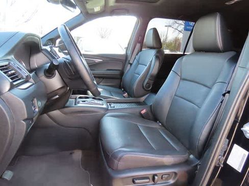 Certified 2023 Honda Passport EX-L image 12
