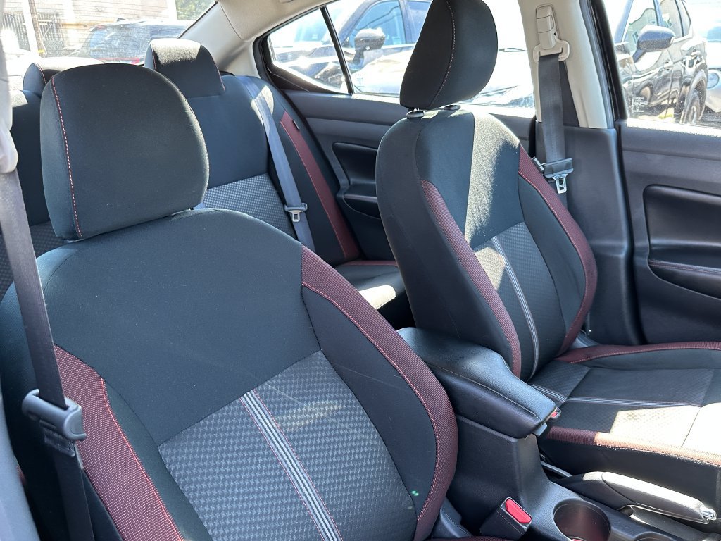 Used 2024 Nissan Versa SR FWD image 14