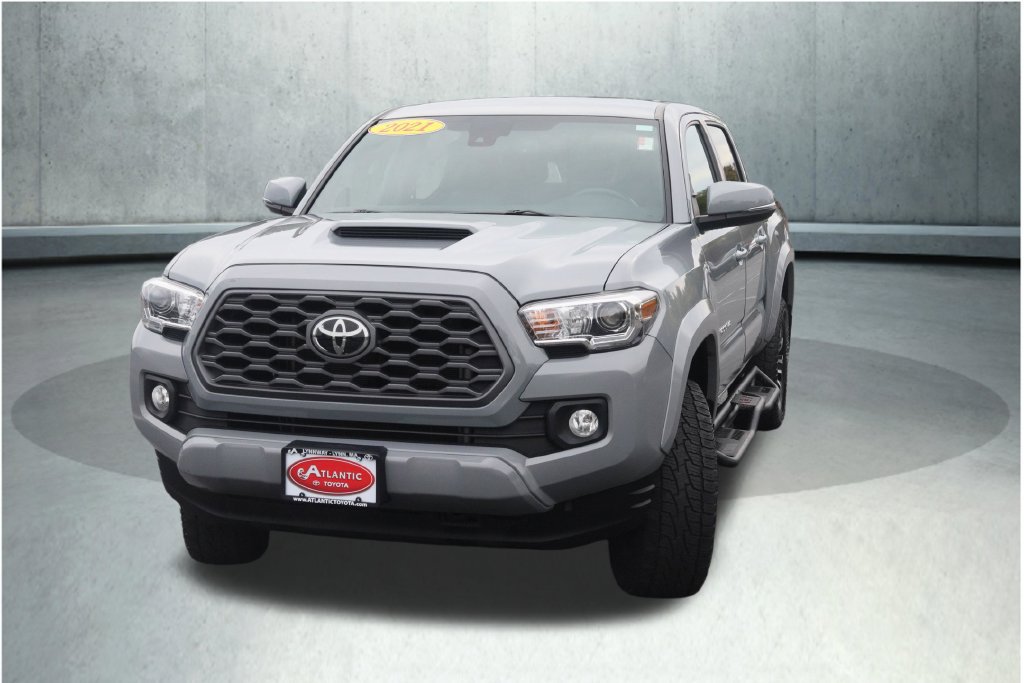 Used 2021 Toyota Tacoma TRD Sport w/ Technology Package AWD/4WD image 18