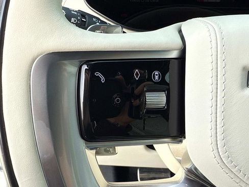 Certified 2024 Land Rover Range Rover Long Wheelbase Autobiography image 30