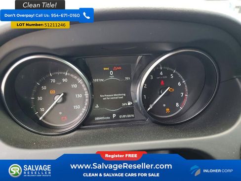 Used 2019 Land Rover Discovery Sport SE AWD/4WD image 12