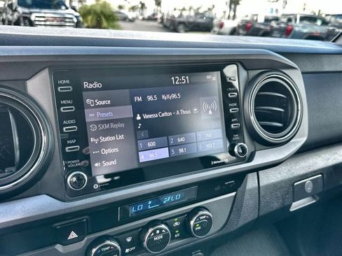 Used 2021 Toyota Tacoma TRD Off-Road image 13