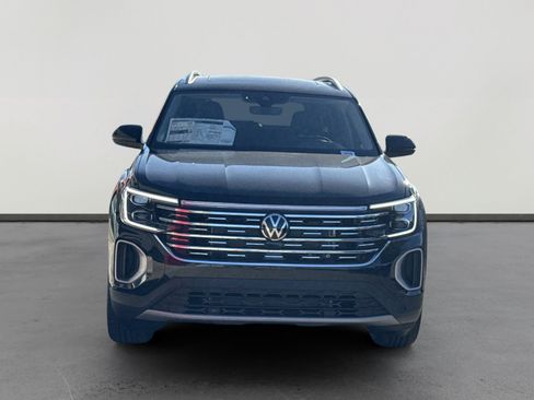 New 2026 Volkswagen Atlas SEL image 2
