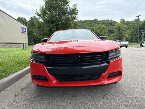Used 2021 Dodge Charger SXT w/ Blacktop Package RWD image 2