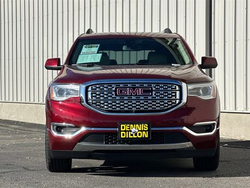 Used 2018 GMC Acadia Denali w/ Technology Package image 10