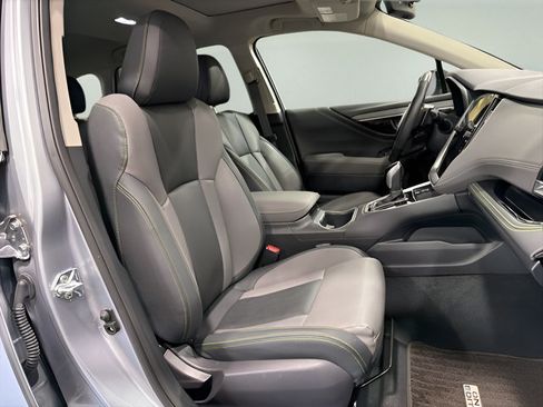 Certified 2025 Subaru Outback Onyx Edition AWD/4WD image 14