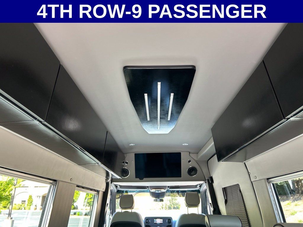 Used 2022 Mercedes-Benz Sprinter 2500 image 61