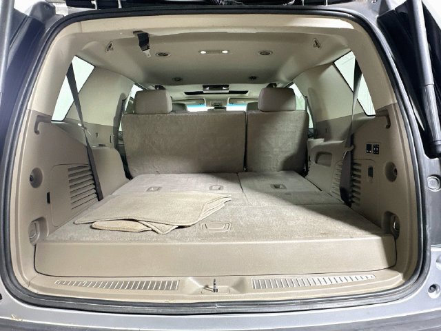 Used 2018 GMC Yukon SLT w/ Open Road Package AWD/4WD image 32