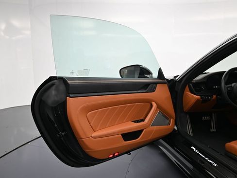 Certified 2025 Porsche 911 Carrera 4 GTS AWD/4WD image 14
