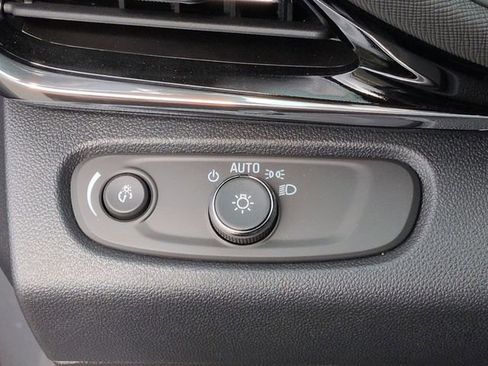 New 2026 Buick Envista Sport Touring w/ Convenience I Package FWD image 15