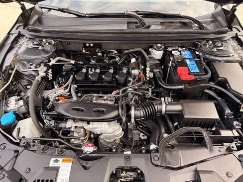 Used 2024 Honda Accord EX image 27