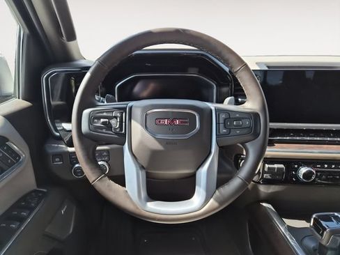 Used 2025 GMC Sierra 1500 SLT w/ SLT Convenience Package AWD/4WD image 12