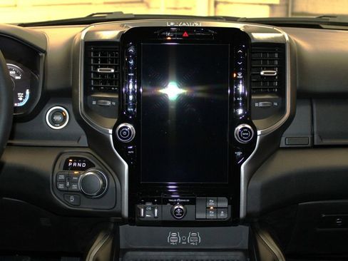 Used 2025 RAM 1500 Big Horn image 14