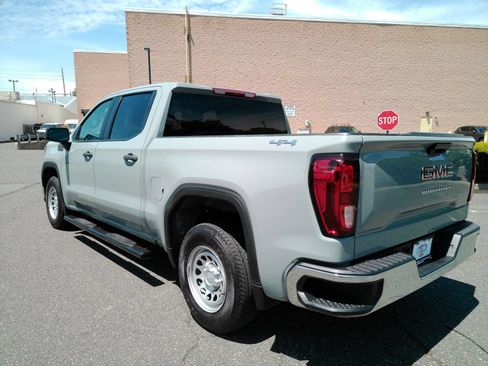 Certified 2024 GMC Sierra 1500 Pro AWD/4WD image 5