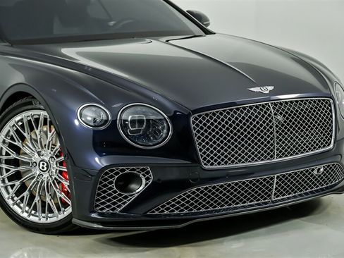 Used 2021 Bentley Continental GT AWD/4WD image 3